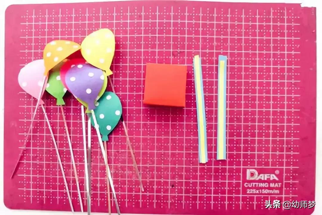 幼儿园贺卡吊饰,能够粘贺卡的吊饰