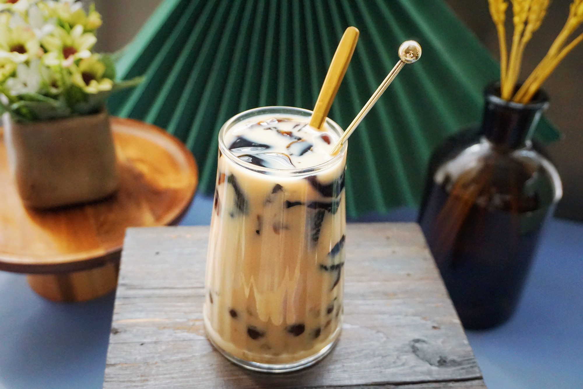 自制奶茶无红茶用什么代替,如何自制奶茶不加珍珠不用红茶