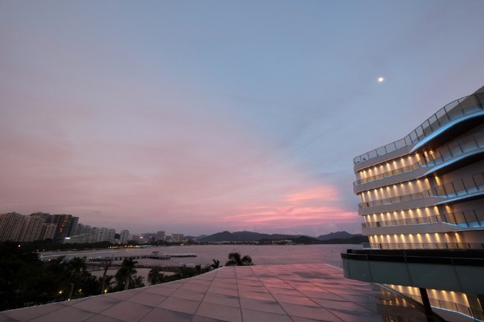 带孩子去三亚泡酒店首选之地,三亚阿罗哈酒店附近美食