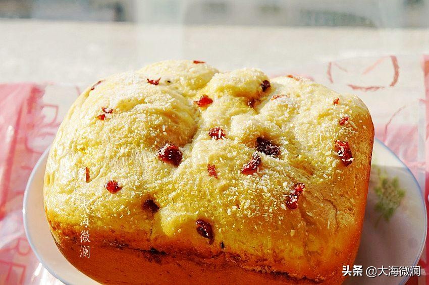 只要稍加干预，面包机也能玩花样，柔软拉丝好吃到停不下来