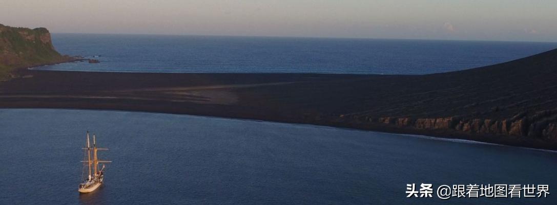 汤加火山爆发在哪座岛,汤加岛海底火山爆发导致无夏之年
