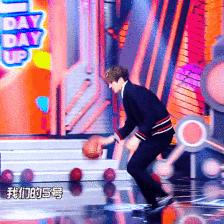 蔡徐坤和乔碧萝是什么梗视频,乔碧萝与蔡徐坤图文