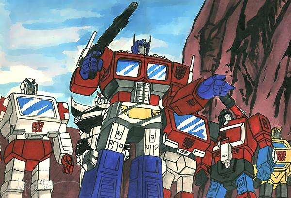 真人版的变形金刚对战霸天虎,变形金刚汽车人和霸天虎战斗