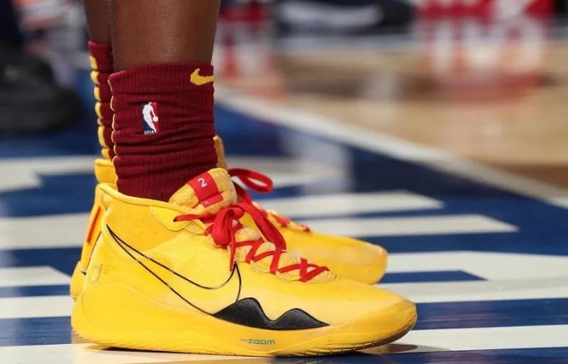 盘点nba球星上脚球鞋杜兰特篇,nba球员上脚的球鞋欧文