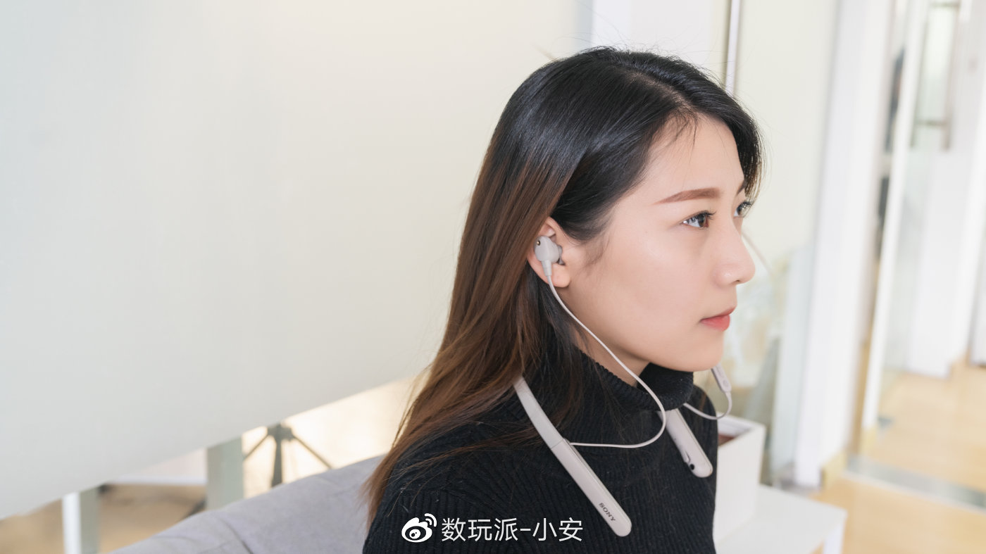 绱㈠凹闄嶅櫔鑰虫満1000xm2鍜屼笁浠ｇ殑瀵规瘮,绱㈠凹鑰虫満wi1000xm2璇勬祴