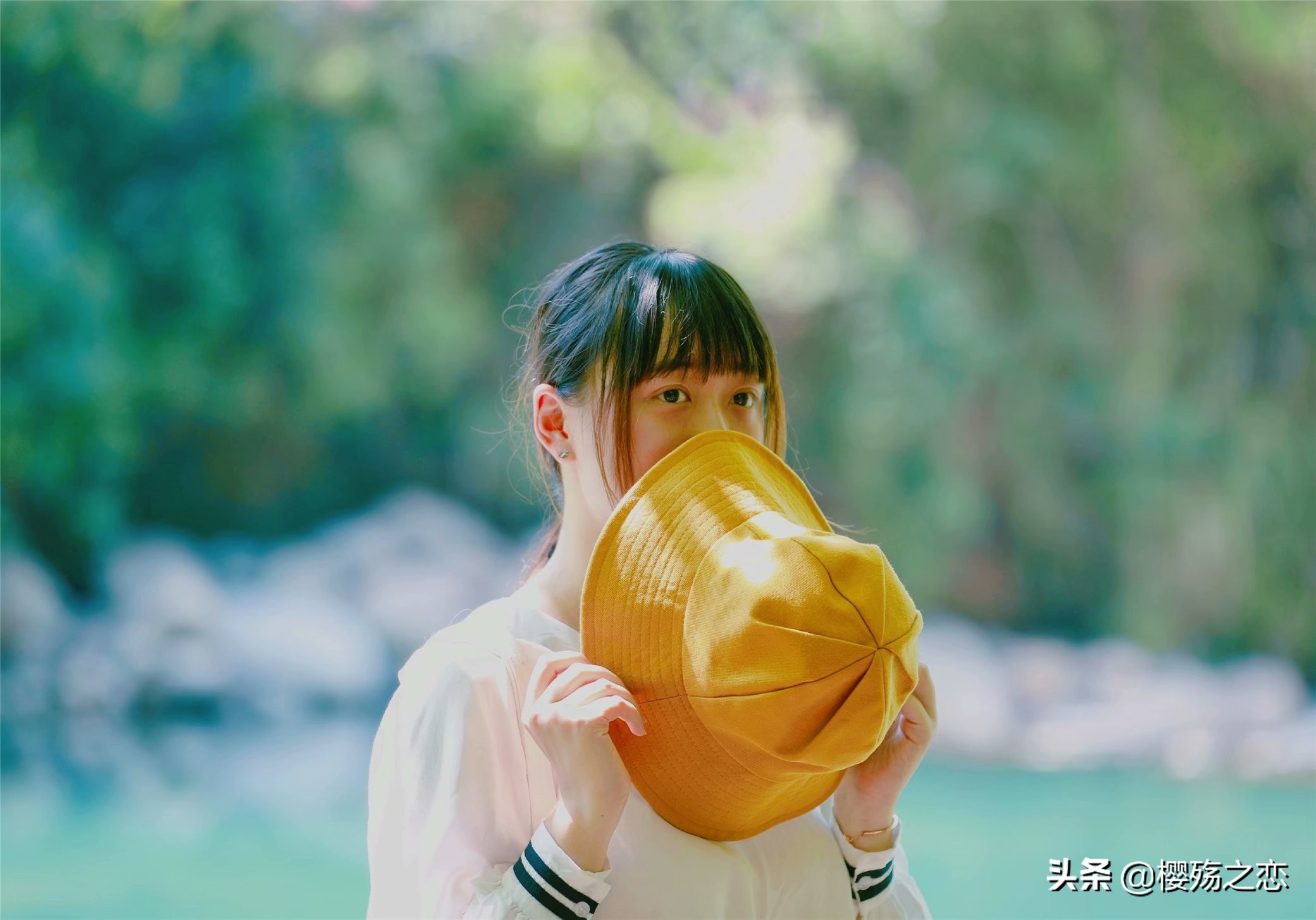 安徽黄山的兄弟,黄山的山真是又高又多又美