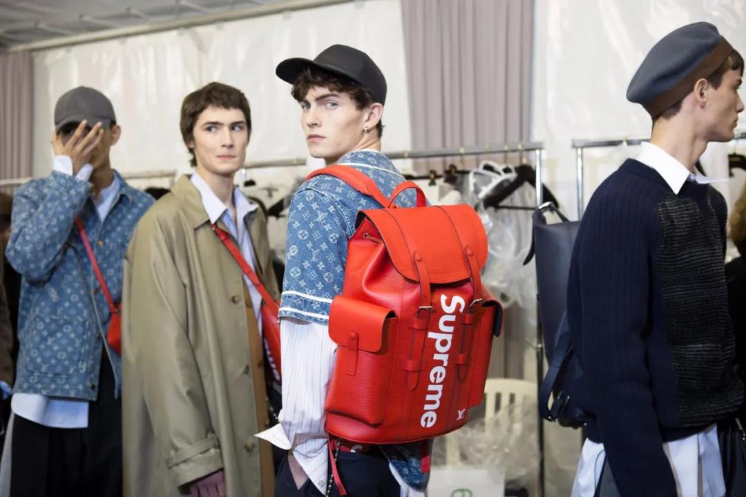 gucci和balenciaga联名,gucci和balenciaga鞋子哪个好