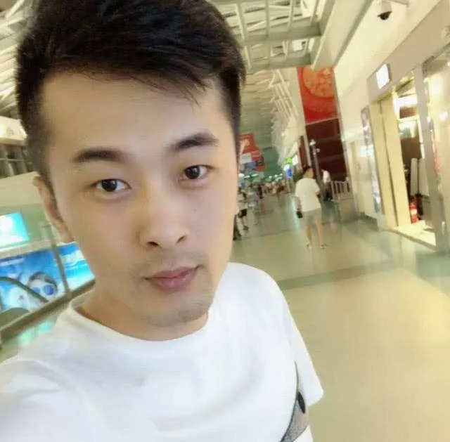 李子柒罗永浩完全视频,罗永浩进入抖音