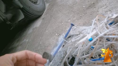 网红炸鸡店被曝光,外卖黑心商家食品曝光