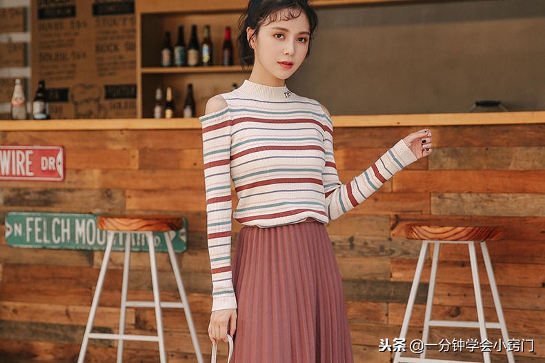 什么打底毛衣好看,黑色打底毛衣穿搭高级感