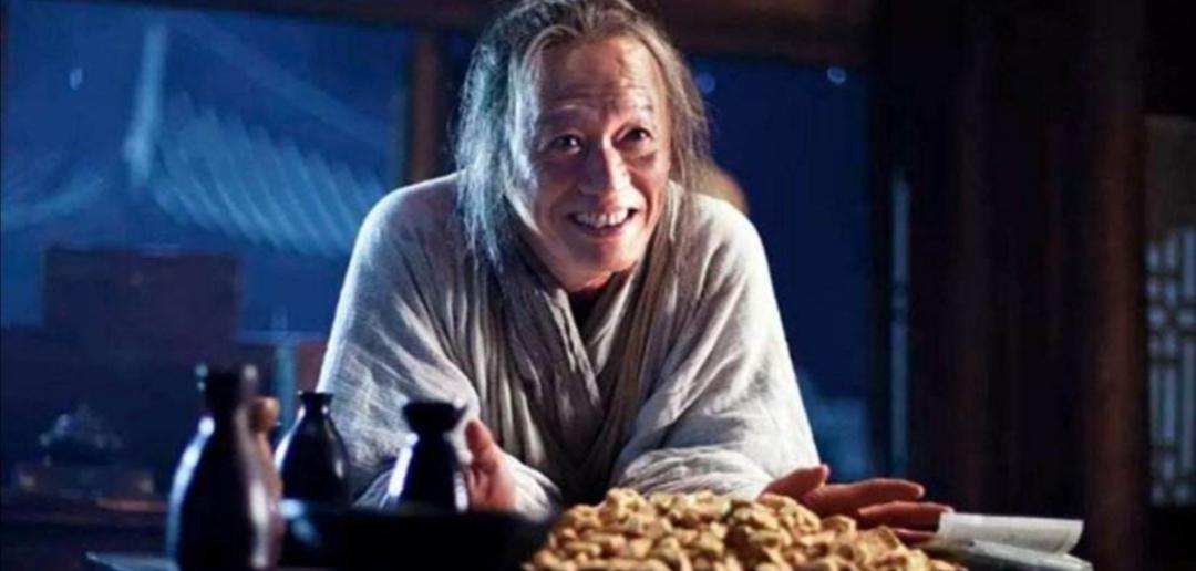 孙耀庭：清朝灭亡时父亲挥刀为他净身，侍奉皇后时脚底藏着干苍耳