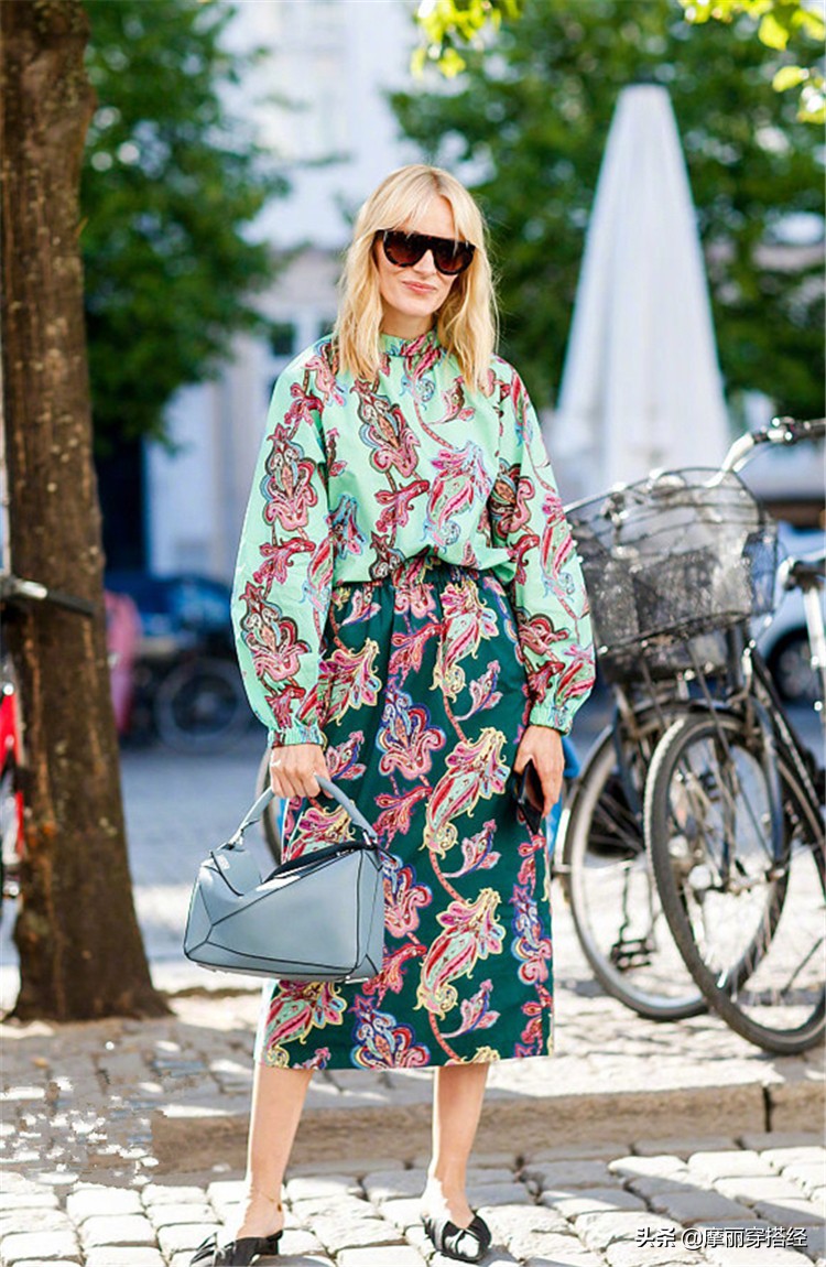 春夏穿什么碎花裙好呢,初春有一种逆天美碎花裙
