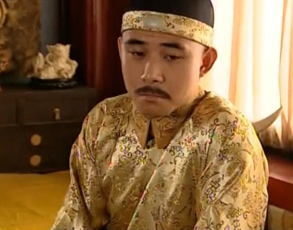 和珅为什么干不过嘉庆,和珅到底贪还是不贪