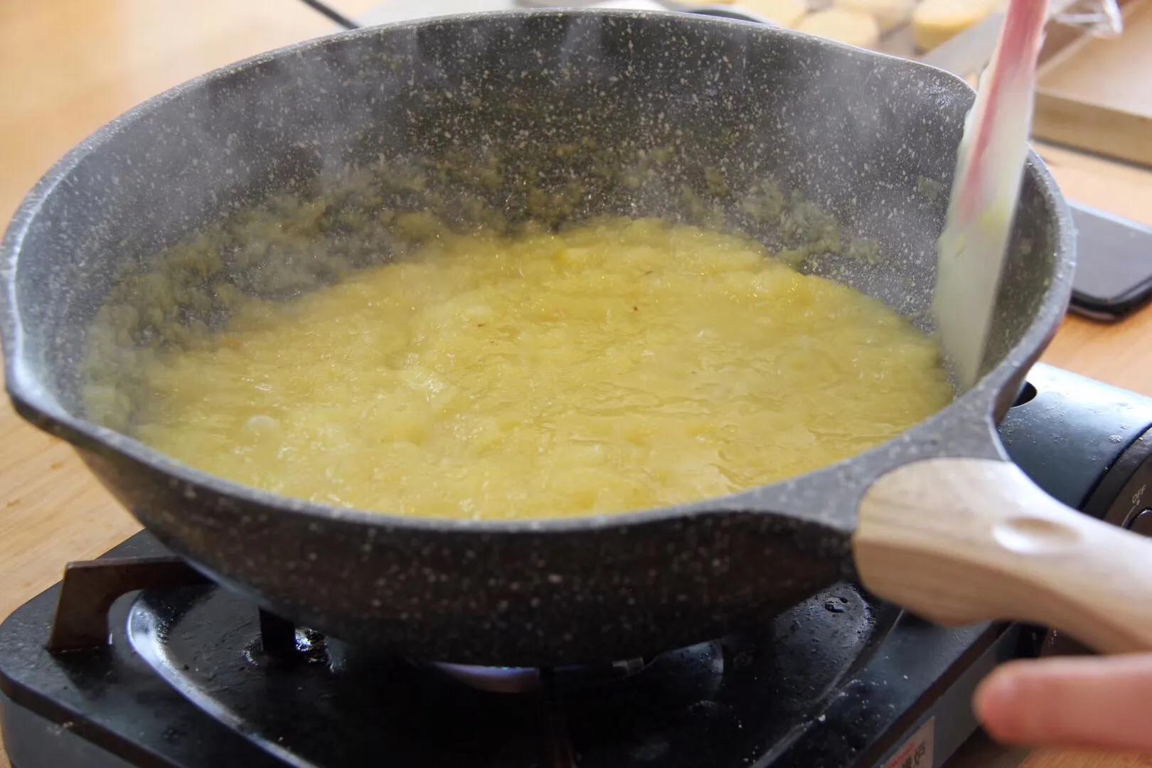 去台湾吃凤梨酥,台湾凤梨酥能够带回大陆吗