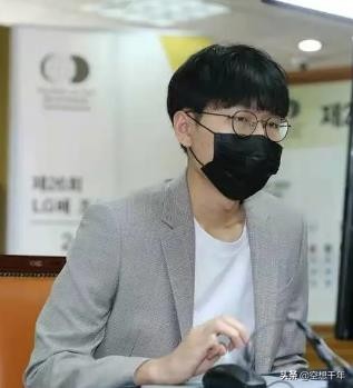 聂卫平观看申真谞对局,聂卫平申真谞接受挑战