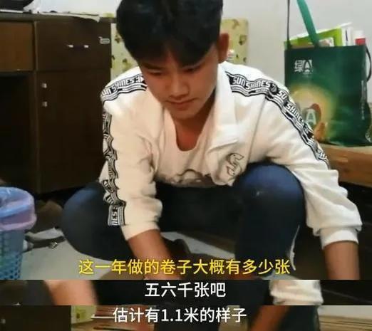 小学生文章读书的苦与乐,小学生读书的经典文章
