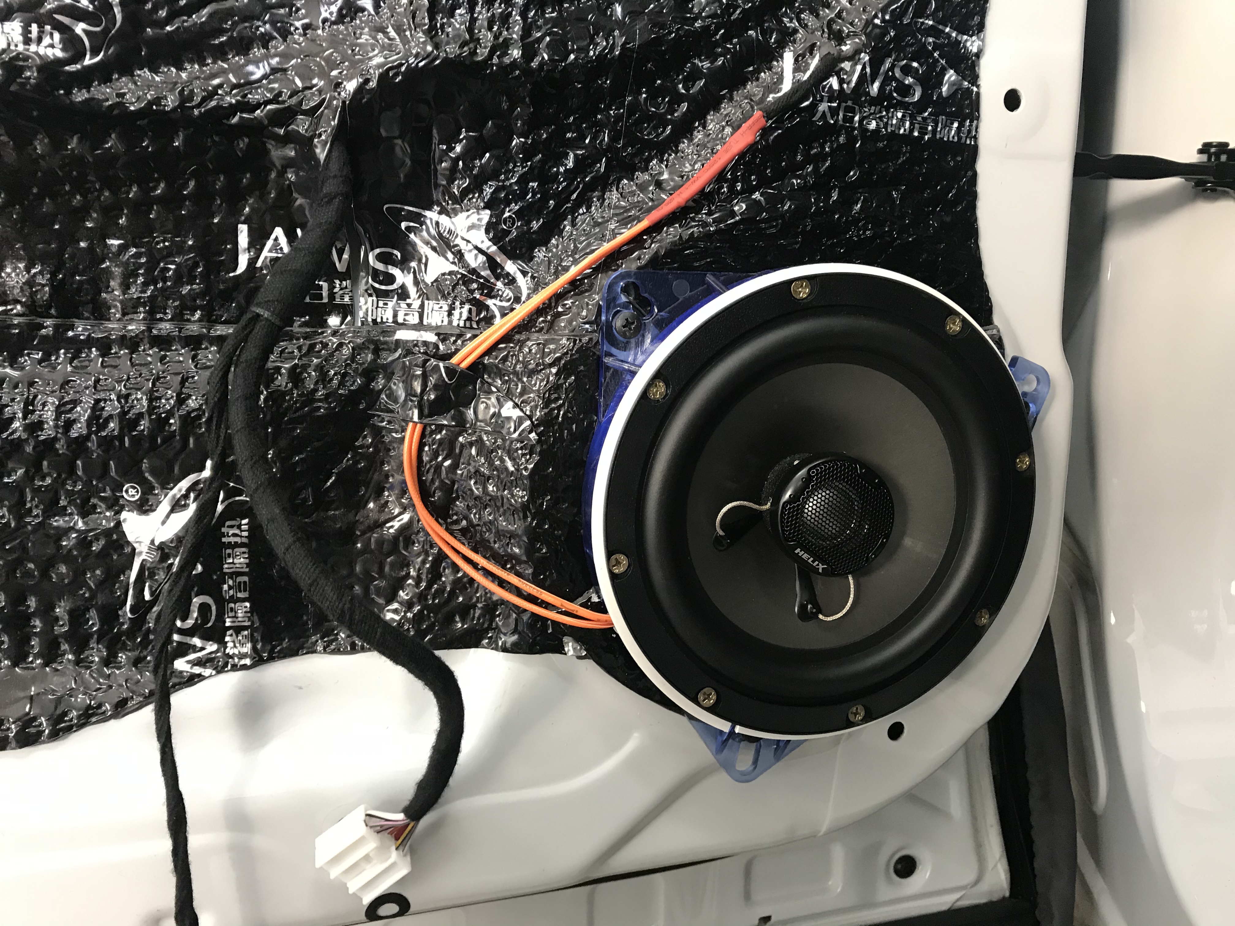 长安cs75做隔音和换音响得多少钱,重庆长安cs75降噪改装