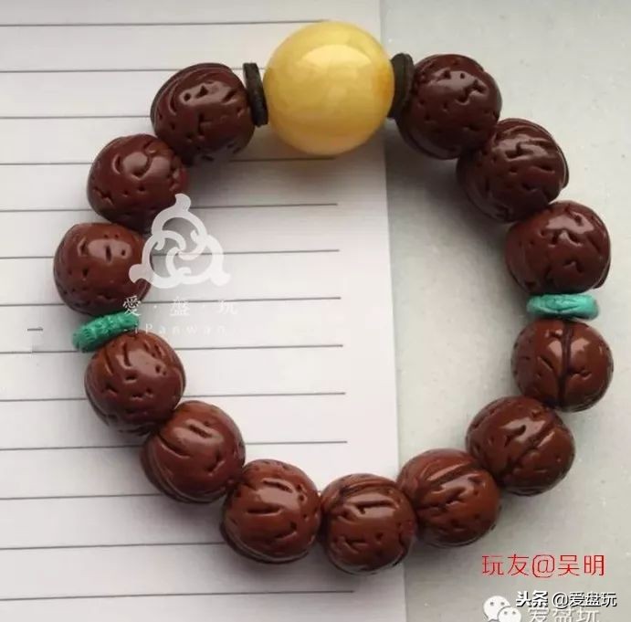 你的属相合适戴什么手串,本命年女性合适戴什么旺财手串