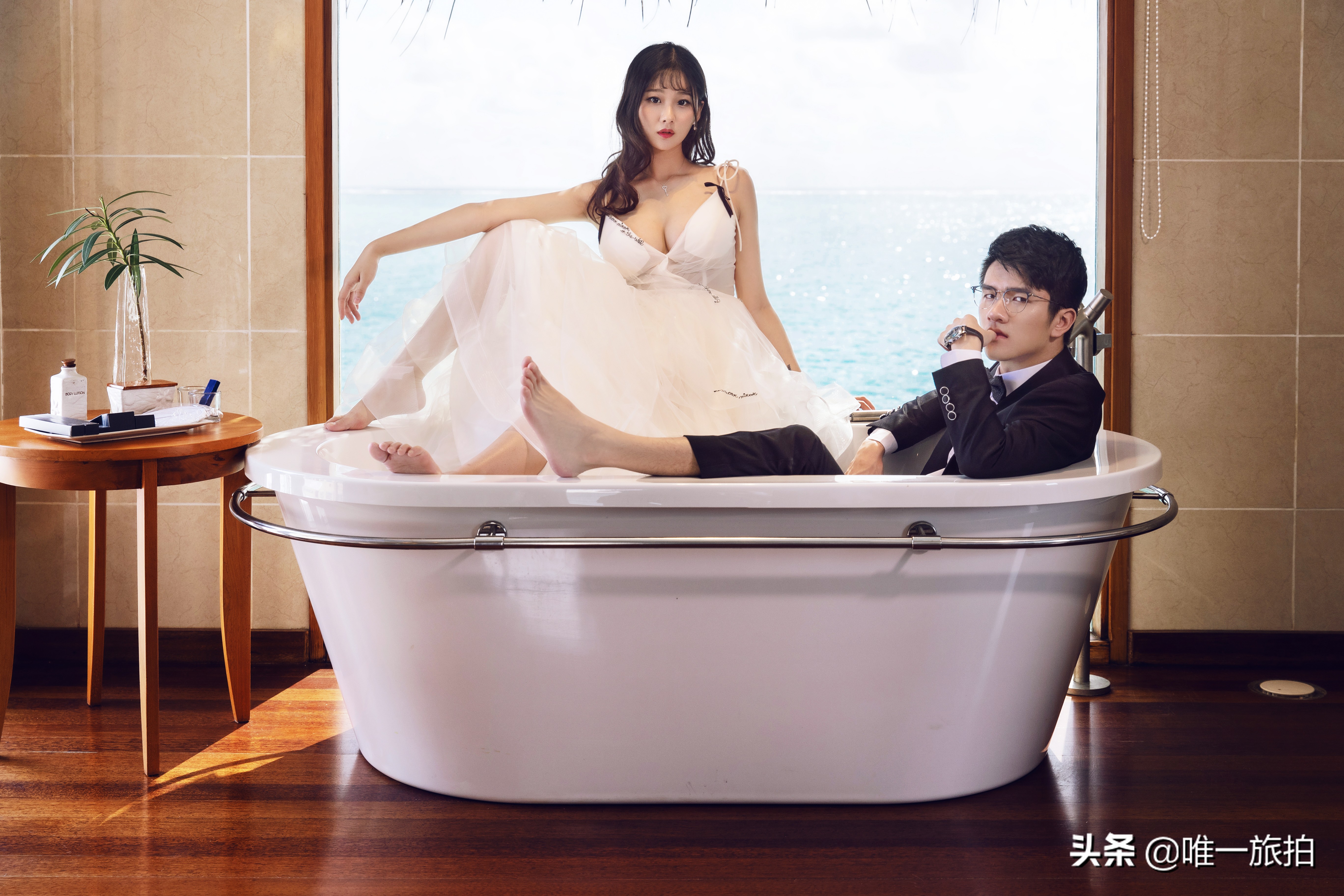 都听若风的，唯一旅拍的马尔代夫之行才叫甜翻天，这事不用讨论