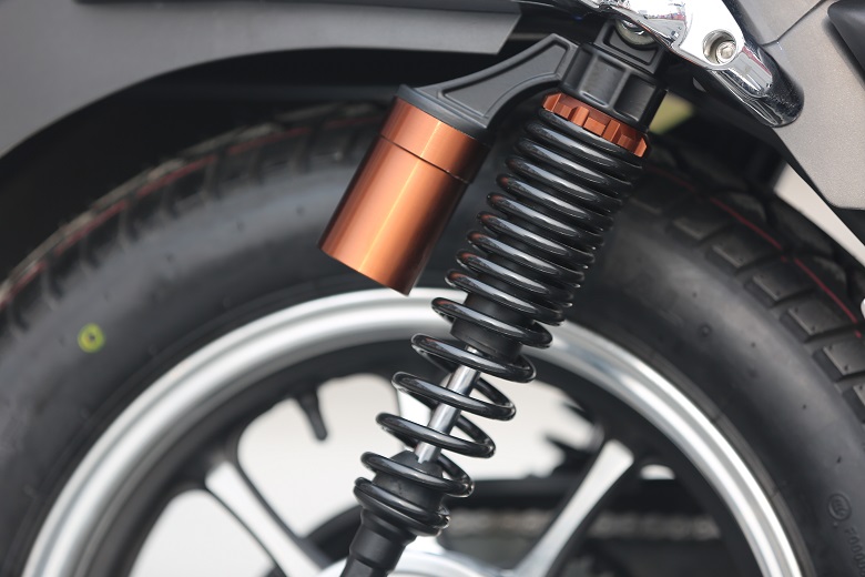 高性价比国产太子车，203cc单缸风冷，极速115，合适新手