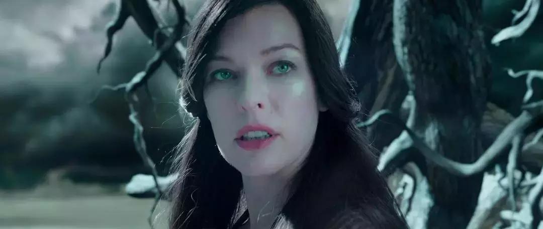 黑暗风格的超级英雄电影,合适迷茫时看的超级英雄电影