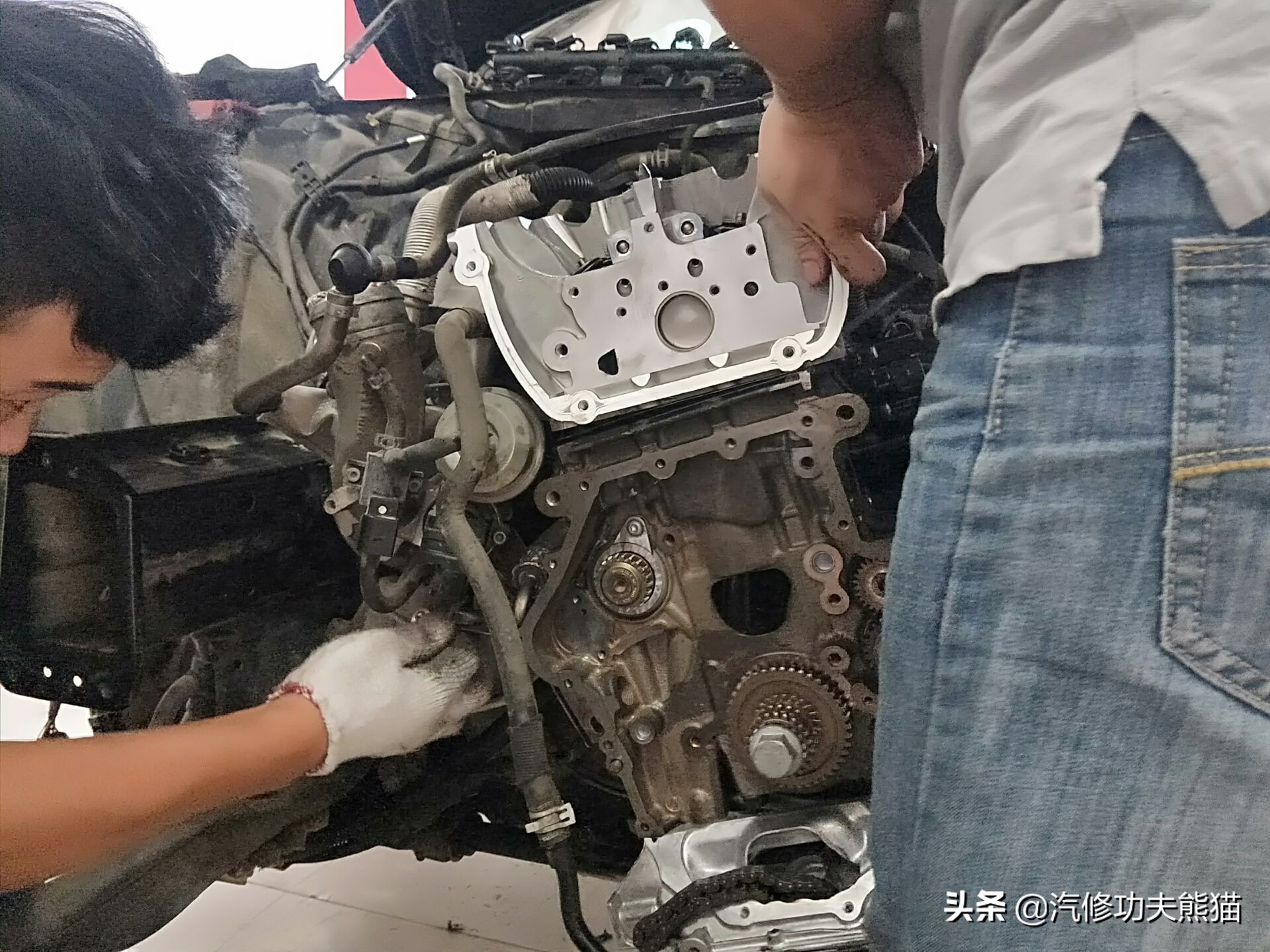 07年奥迪a6轻微烧机油怎么解决,奥迪2007款a6烧机油的原因