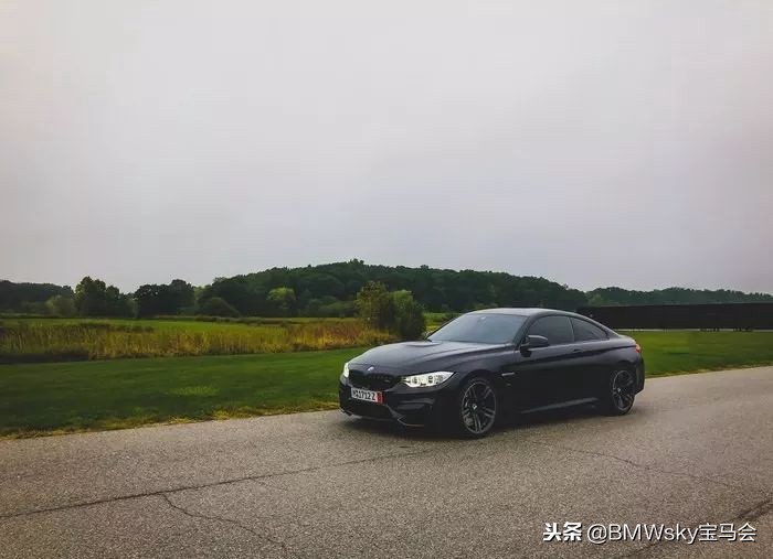 哪一台宝马合适改装m4,买bmw送什么礼品