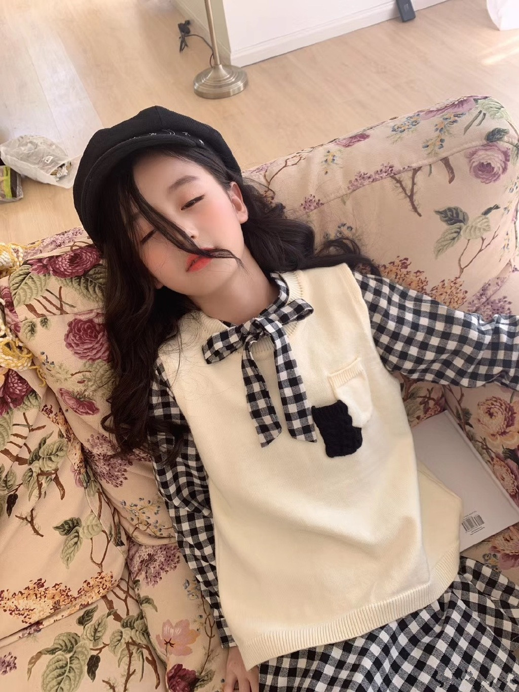 童模裴佳欣穿礼服,裴佳欣是怎么当上童模的