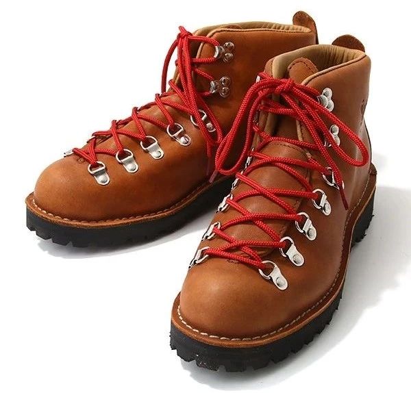 阿美咔叽靴国内有哪些,阿美咔叽登山复古靴反绒