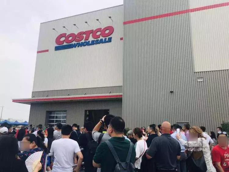 costco几点开门排队,costco上海店开业半天即停业