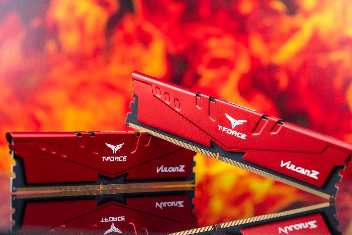 十铨火神内存条ddr43600,十铨内存火神3200能够超频到多少