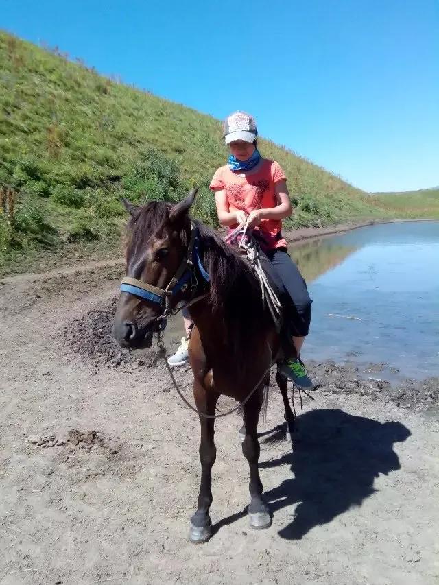十年后农村女孩逆袭成为女总,一个农村姑娘的十年从乡村到城市
