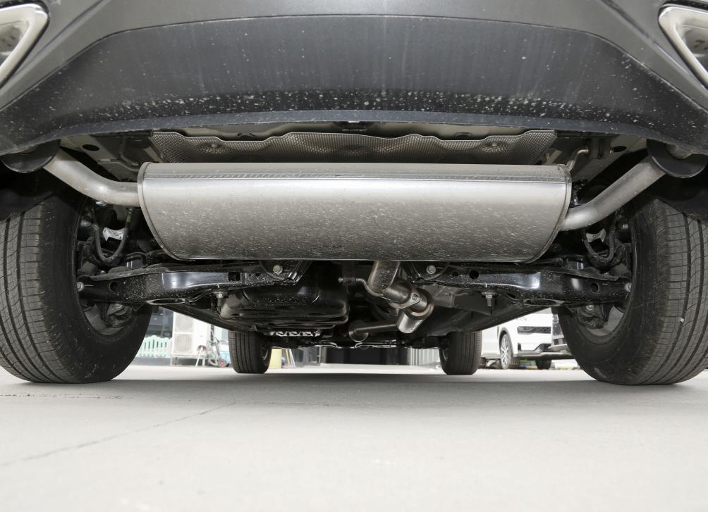 10万左右公认最好省油耐用suv,10万落地的suv哪一款好和省油