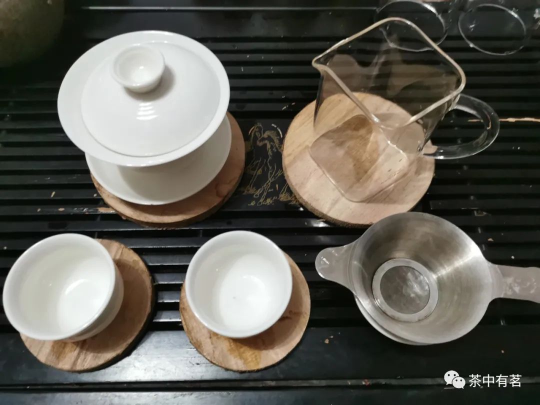 普洱茶冲泡的9个步骤和方法图解,普洱茶的冲泡方法正宗
