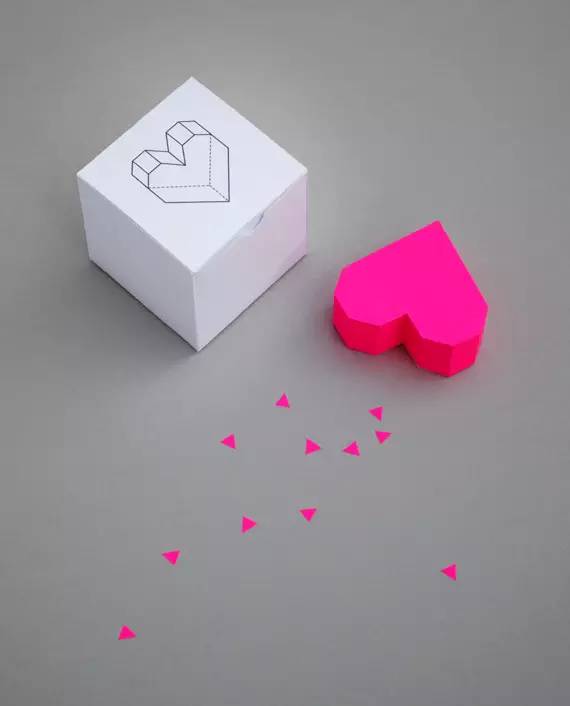 3d全息投影仪手工制作,3d投影手工制作