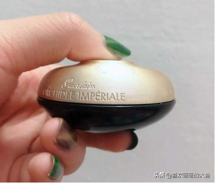 不同阶层“护肤品”，有钱都用娇兰，没钱用薏仁水，你属哪个阶层