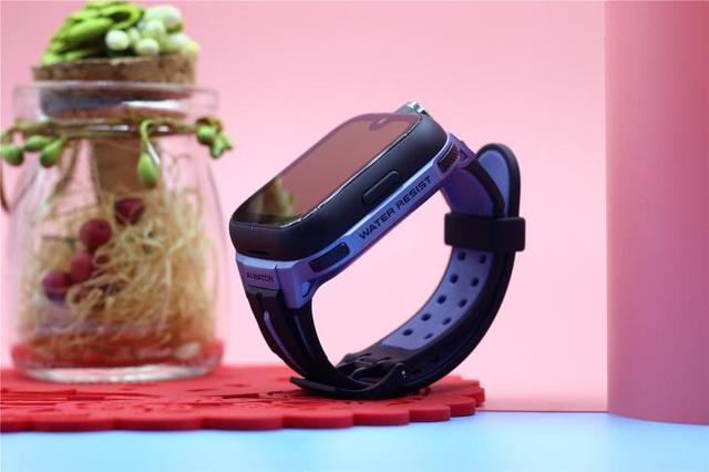 小天才儿童手表和小寻y2s对比 (小寻儿童手表y2和z7哪个好)