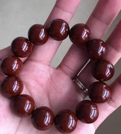 橄榄核正圆光珠孔道不正能够玩吗,橄榄核正圆光珠值得盘吗