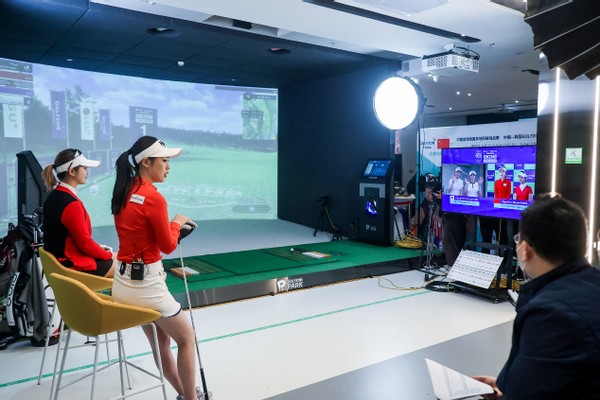 GOLFZONPARK中*旗国**舰店盛大开业，隋响出任品牌大使