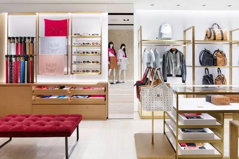 从濒临倒闭到年营收25万,从濒临倒闭到市值266亿