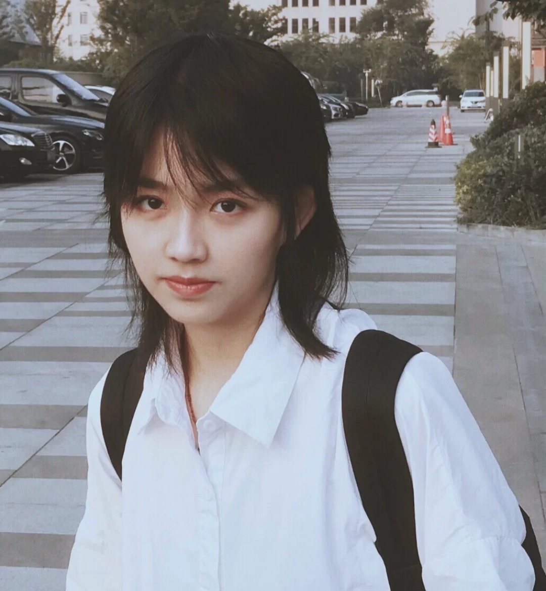 秃头女孩合适剪什么温柔发型,小女孩前面秃头合适什么发型