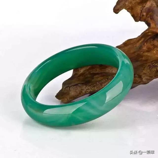 翡翠行业的七条潜规则,从事翡翠行业对翡翠有深刻的理解