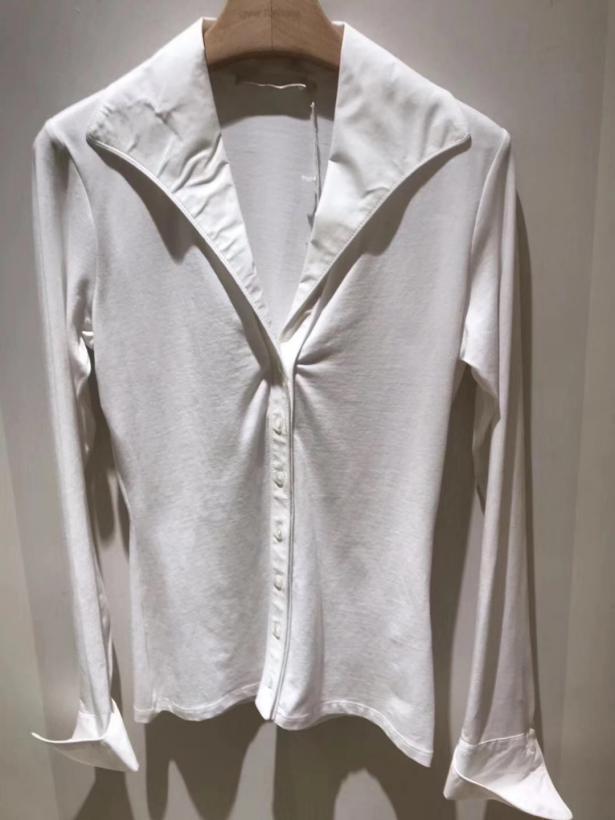 英国购物点比斯特,英国比斯特购物中心攻略