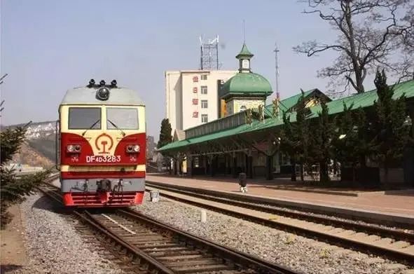 python分析全国火车站数量，东北竟然占了2成？