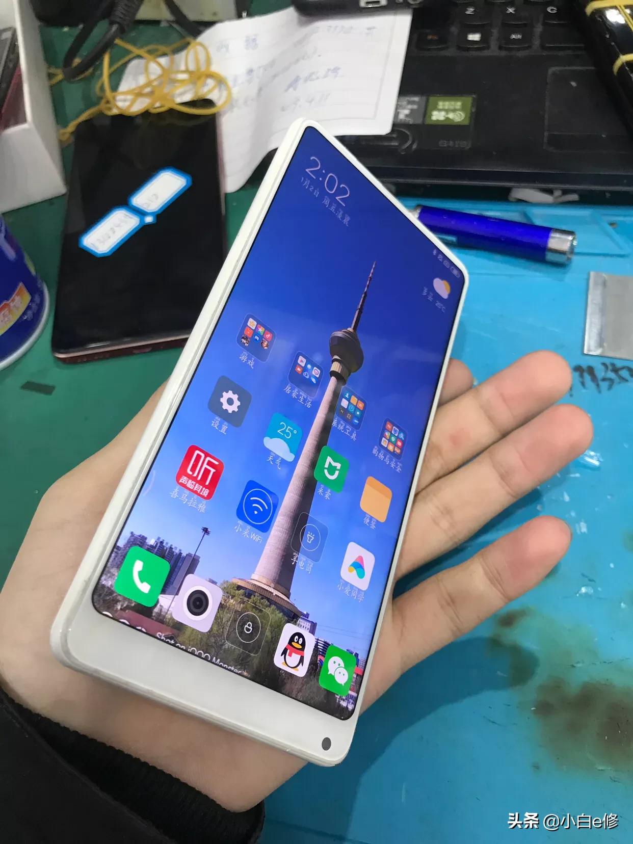 mix2全陶瓷尊享版换听筒,mix2尊享版换外屏