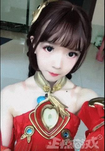 爆笑GIF趣图：美女，这射的是丘比特之箭吧