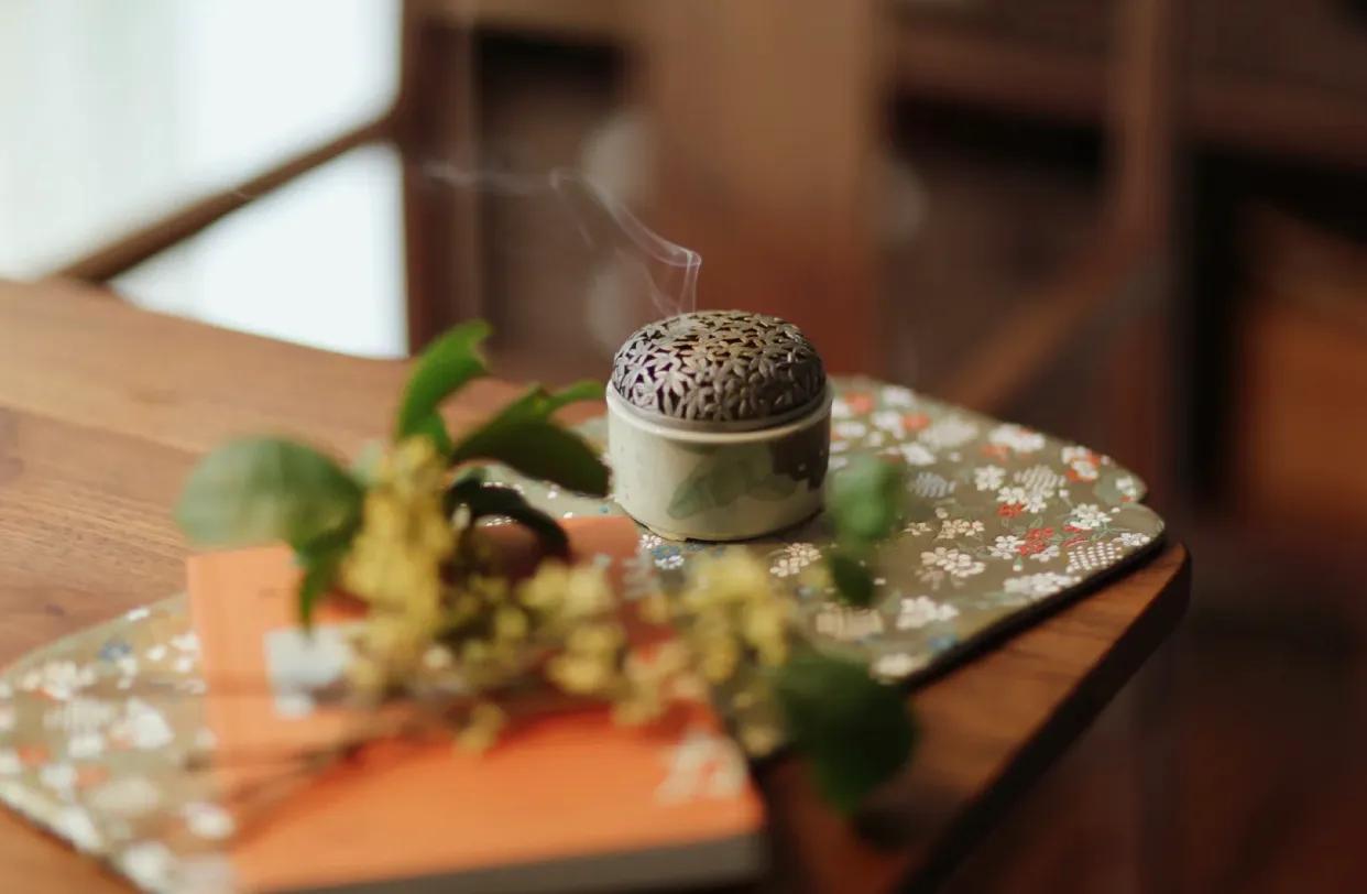 去大公司上班还是自己创业开店,继续上班还是自己开店