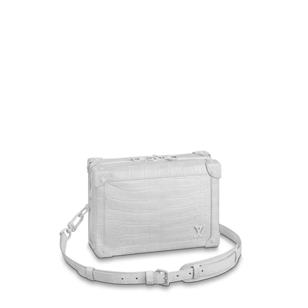 Louis Vuitton | 以传奇行李箱 Trunk 为灵感的3款豪华小包