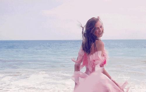 各属相合适穿什么颜色衣服,2022年各属相合适的颜色