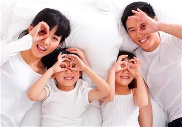 国家鼓励年轻人生孩子,当今社会年轻人怎么才宁愿生孩子
